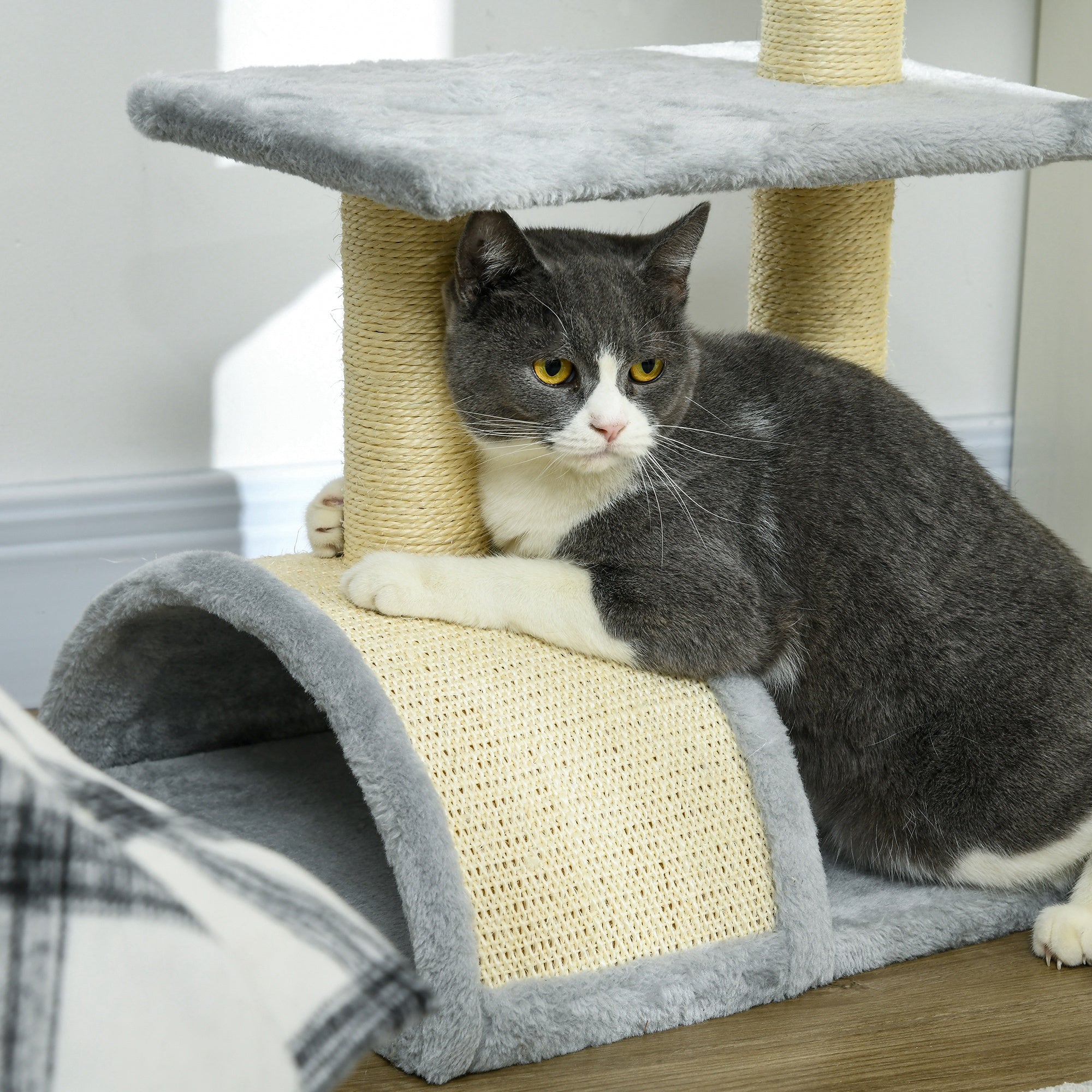 PawHut Cat Tree Tower for Indoor Cats, 72cm Climbing Activity Centre w/ Sisal Scratching Post, Pad, Arc Perch, Hanging Ball, Toy - Light Grey