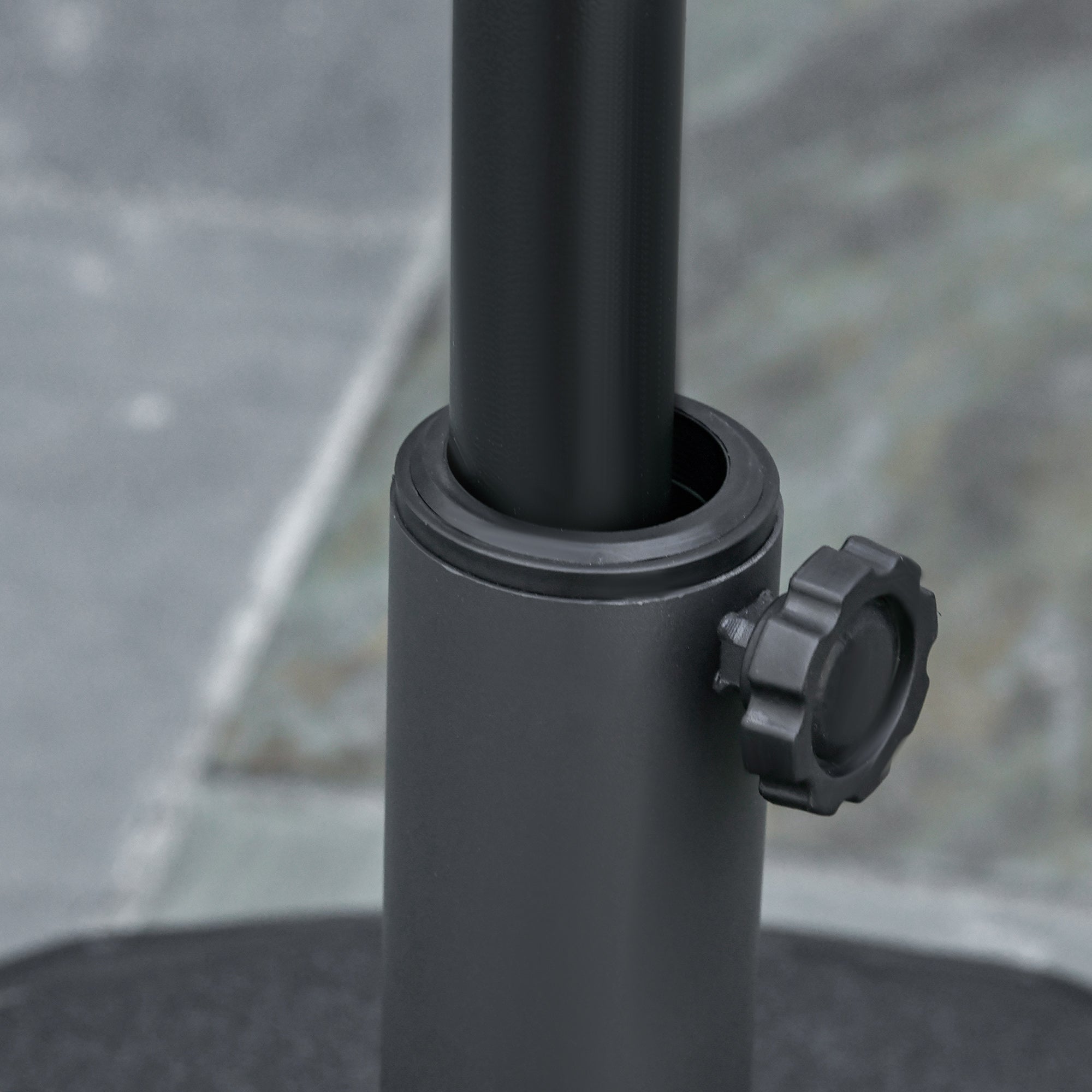 Outsunny 22'' Round Parasol Base Stand Outdoor Umbrella Weights Holder for Market Parasols, Water Filled, for 38/48 mm Poles, Black