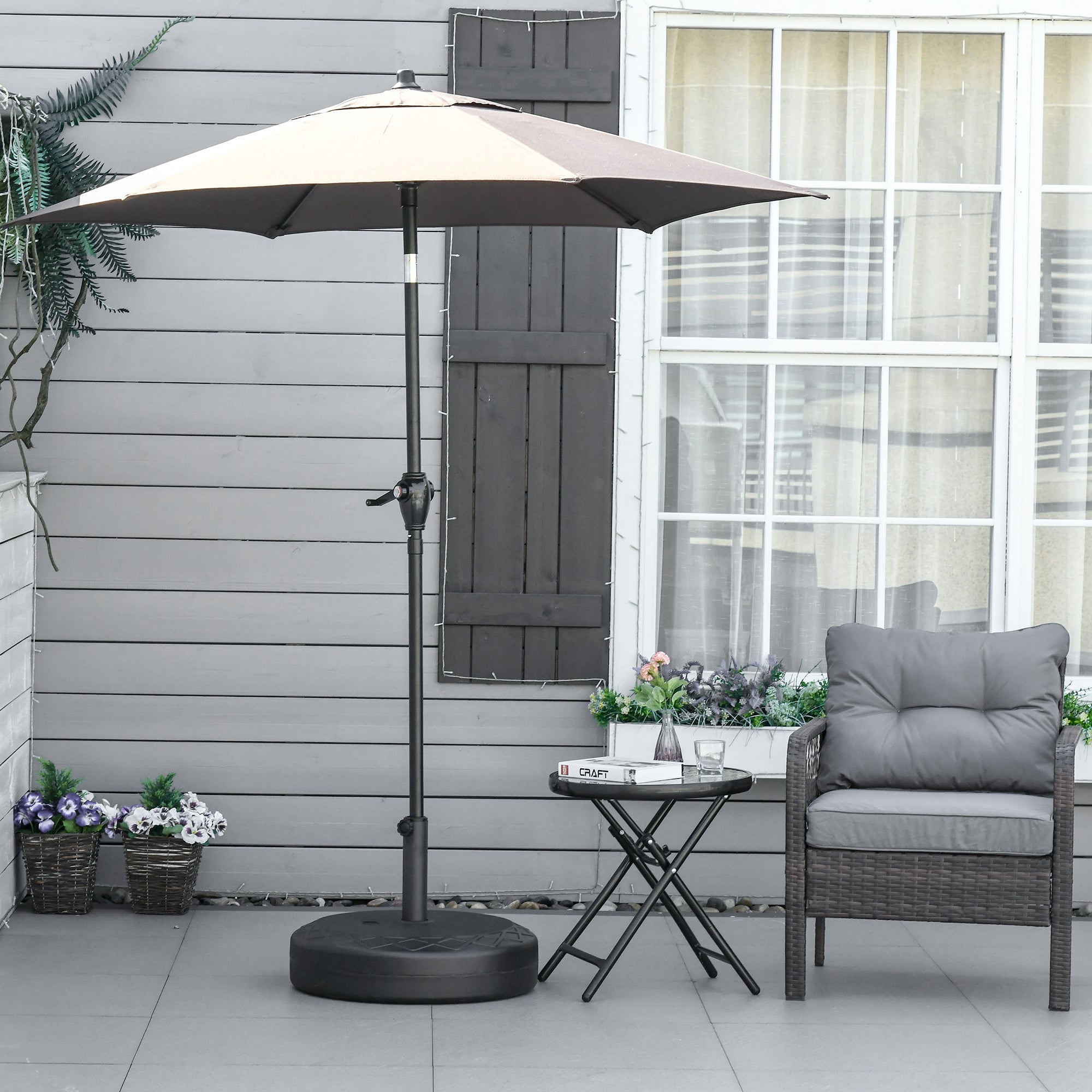 Outsunny 22'' Round Parasol Base Stand Outdoor Umbrella Weights Holder for Market Parasols, Water Filled, for 38/48 mm Poles, Black