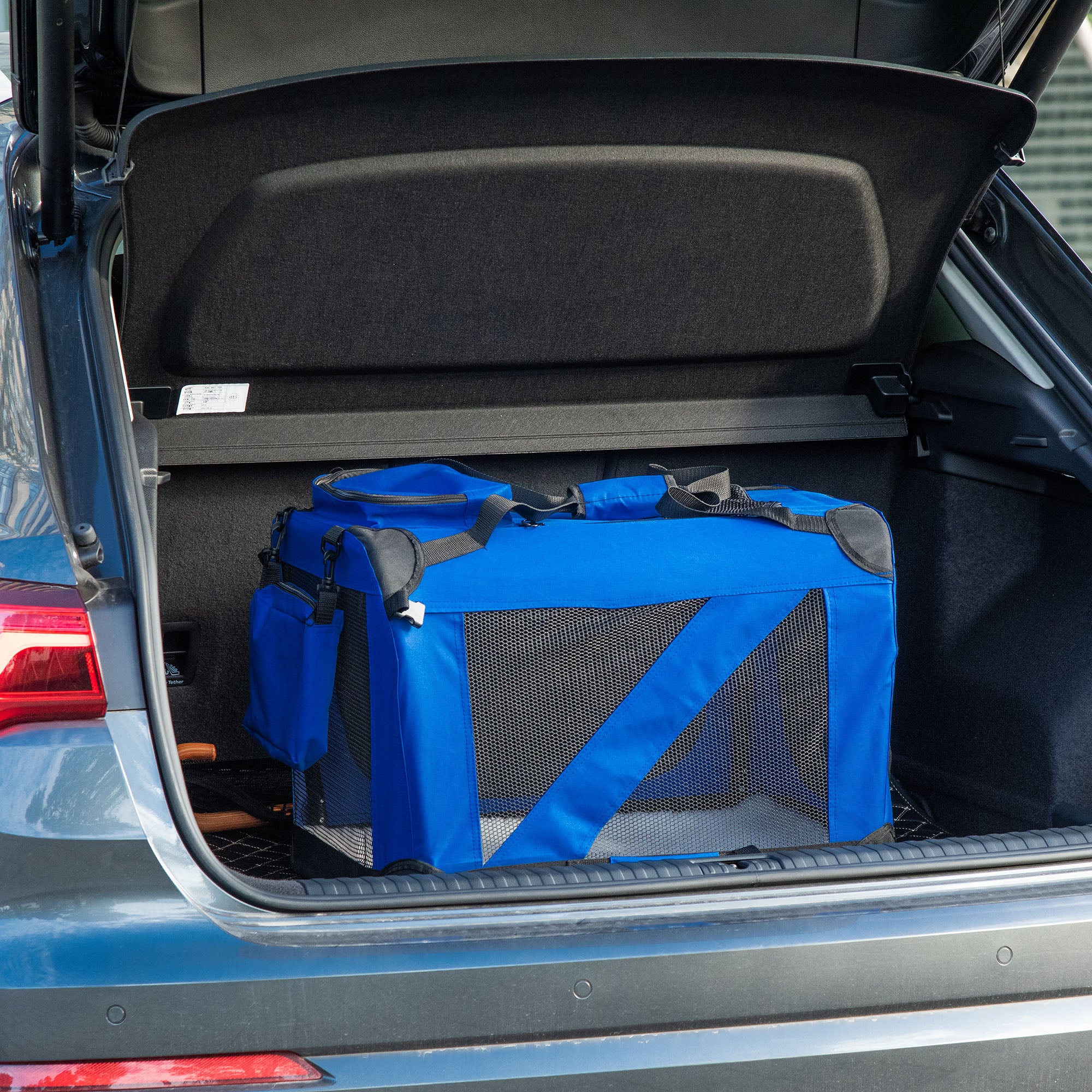 PawHut Foldable Pet Carrier for Small and Miniature Dogs, Portable Cat Carrier Soft Side Pet Travel Crate with Removable Mat, Storage Bags, Breathable Mesh Window 60 x 42 x 42cm - Blue
