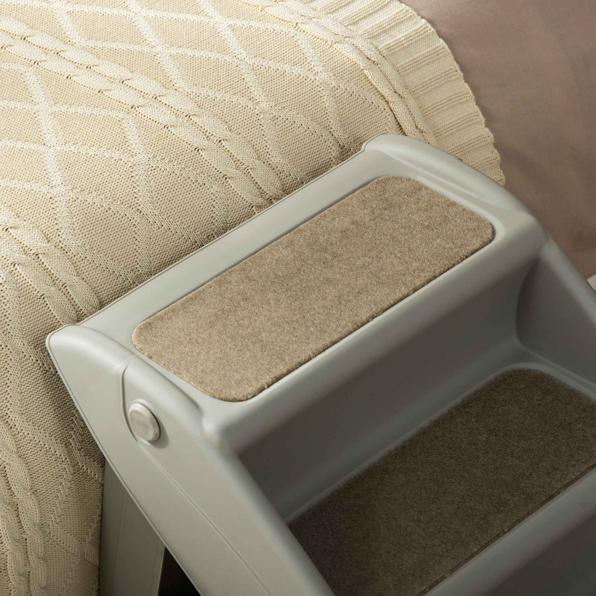 PawHut 4-Level Portable Dog Stairs, Foldable Dog Steps for Small Dogs, Lightweight Cat Steps, with Nonslip Soft Mats, for High Bed, Sofa, Grey