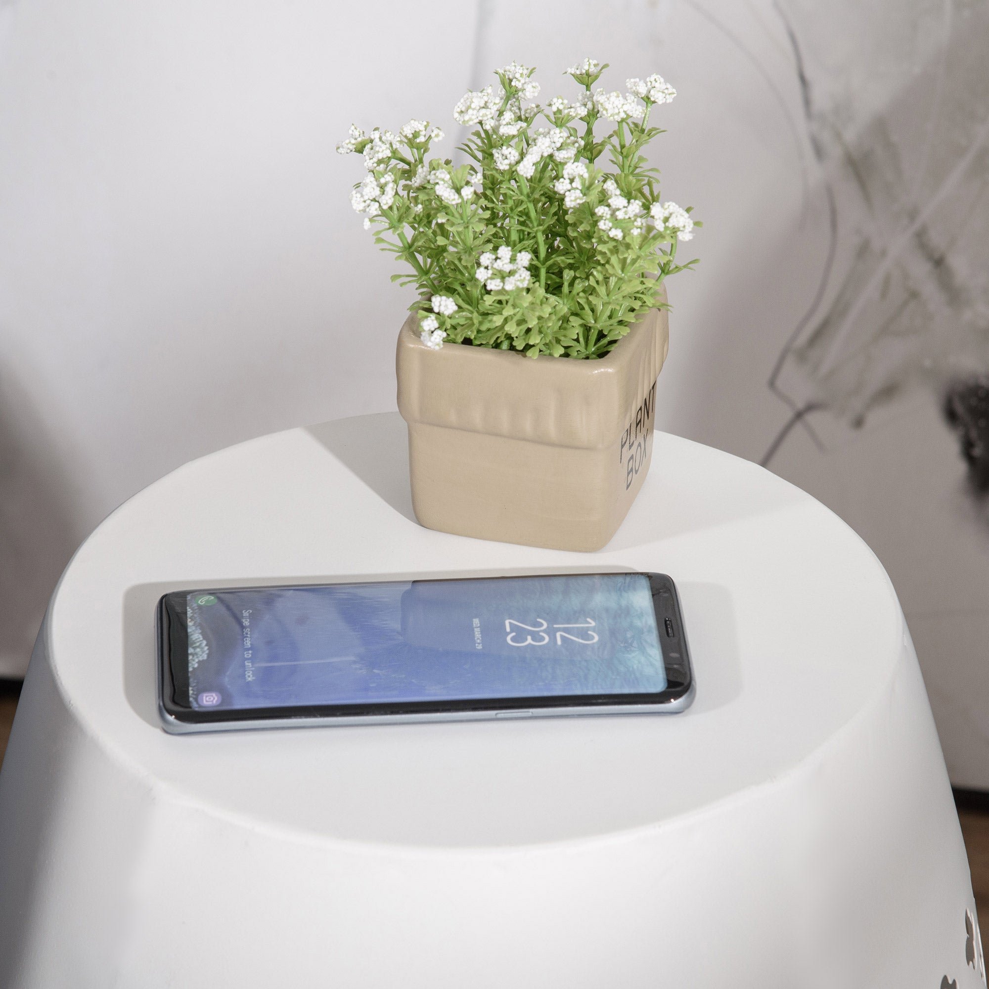 Outsunny 12.5" Outdoor Side Table, Steel Patio End Table, Round Hollow Drum Accent Table for Garden, Porch, Balcony, Yard, White