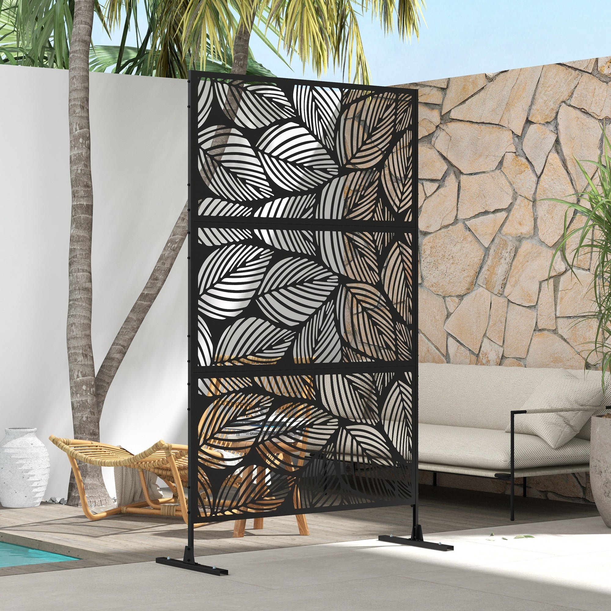 Outsunny Metal Outdoor Privacy Screen, Decorative Outdoor Divider with Stand and Expansion Screws, Freestanding Privacy Panel for Garden, Backyard, Deck, Pool, Leaf Style
