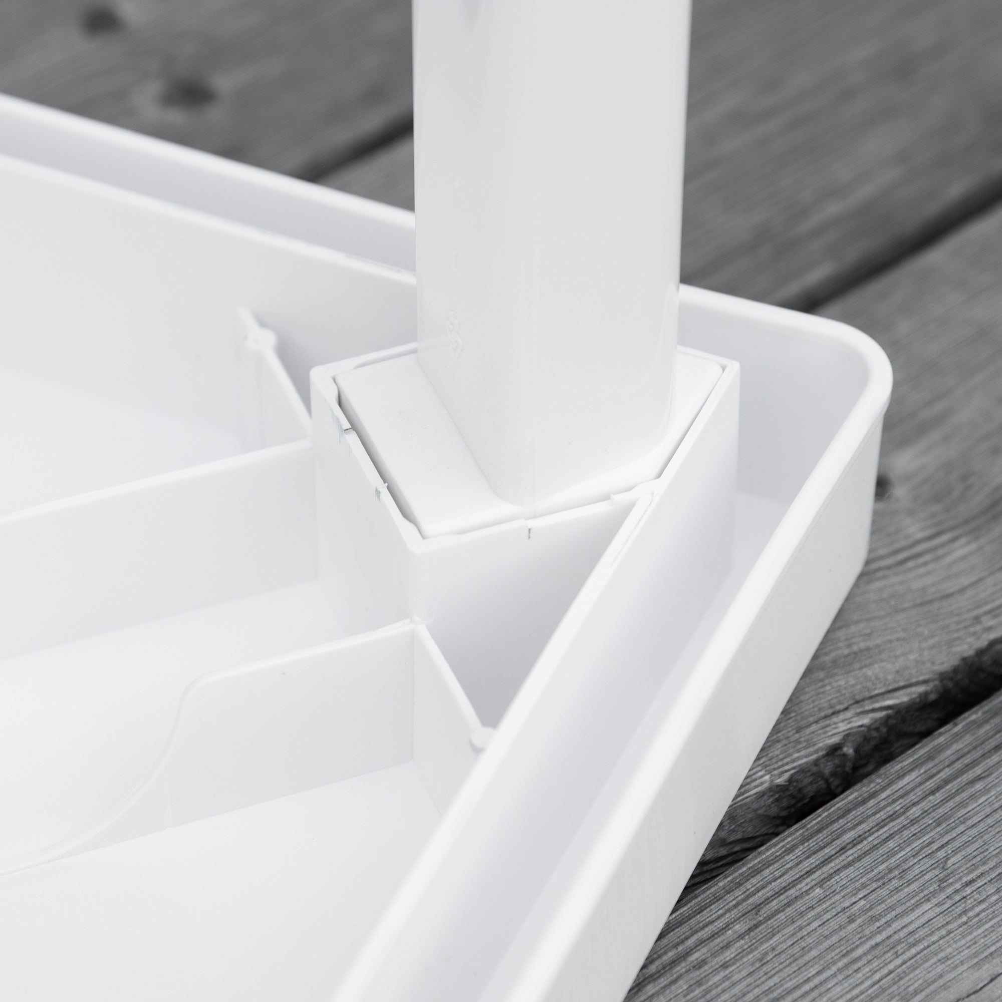 Outsunny Garden Side Table. Plastic Outdoor Square Coffee End Table for Drink, Snack, White