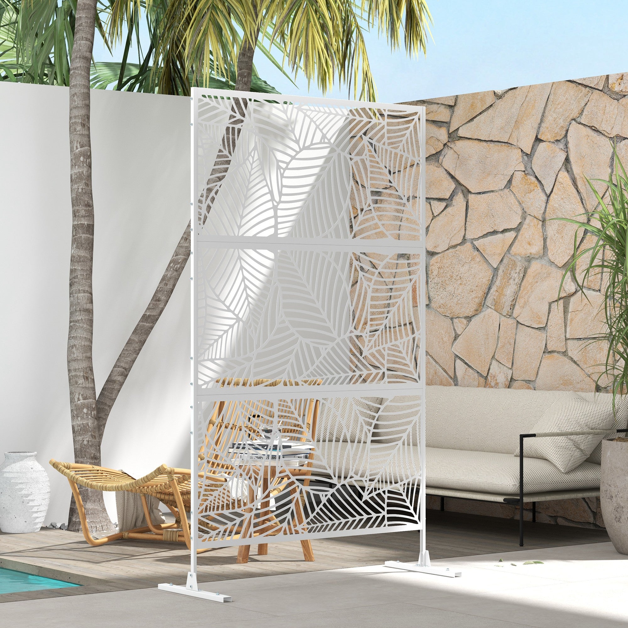 Outsunny Metal Outdoor Privacy Screen, Decorative Outdoor Divider with Stand and Expansion Screws, Freestanding Privacy Panel for Garden, Backyard, Deck, Large Leaf Style, White