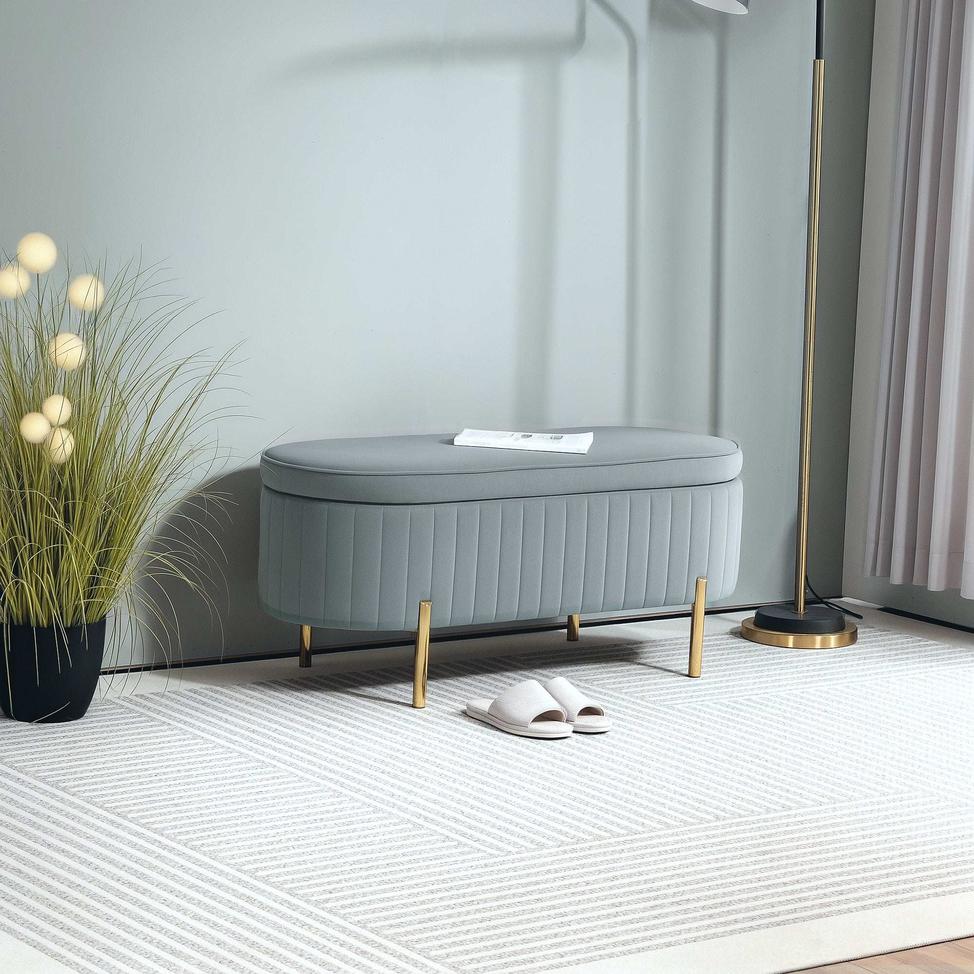 HOMCOM Upholstered Bedroom Bench, Channel Tufted Storage Bench, Bench Seat with Thick Padding and Metal Legs, Ottoman Bench for Bedroom Living Room, Hallway, Grey