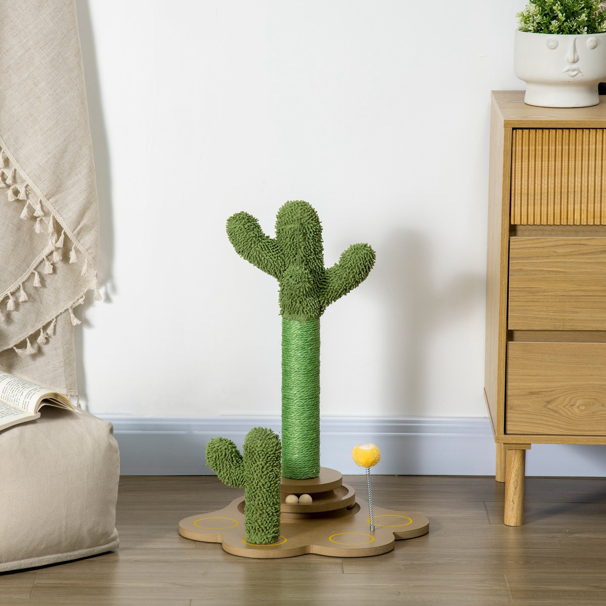 PawHut 60cm Cactus Cat Tree for Indoor Cats, Kitten Scratching Post with Interactive Toy Balls - Green