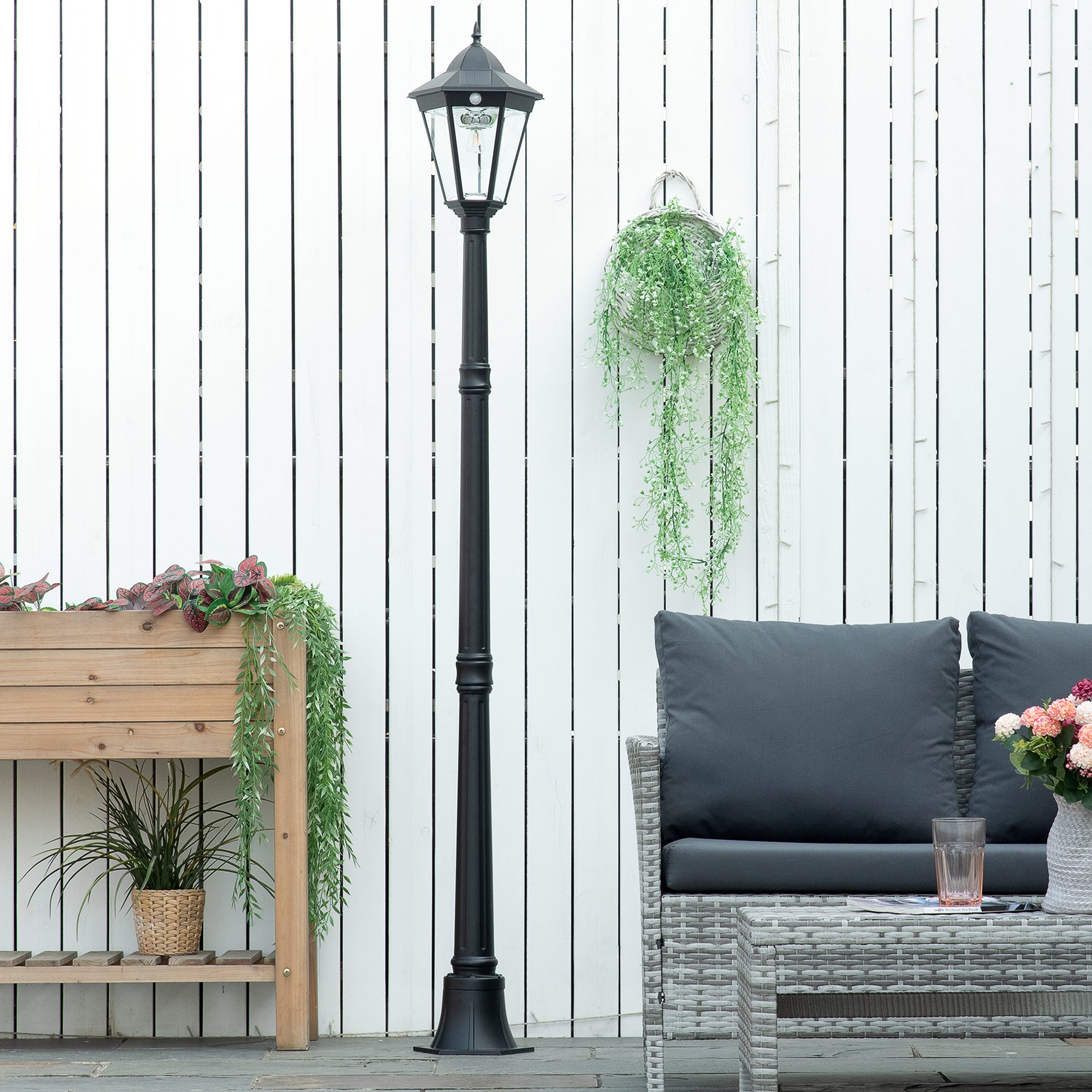 Outsunny 77" Solar Lamp Post Light, Aluminum Outdoor Street Lamp Garden Light, Motion Activated Sensor PIR, Adjustable Brightness for Lawn, Pathway, Driveway, Black