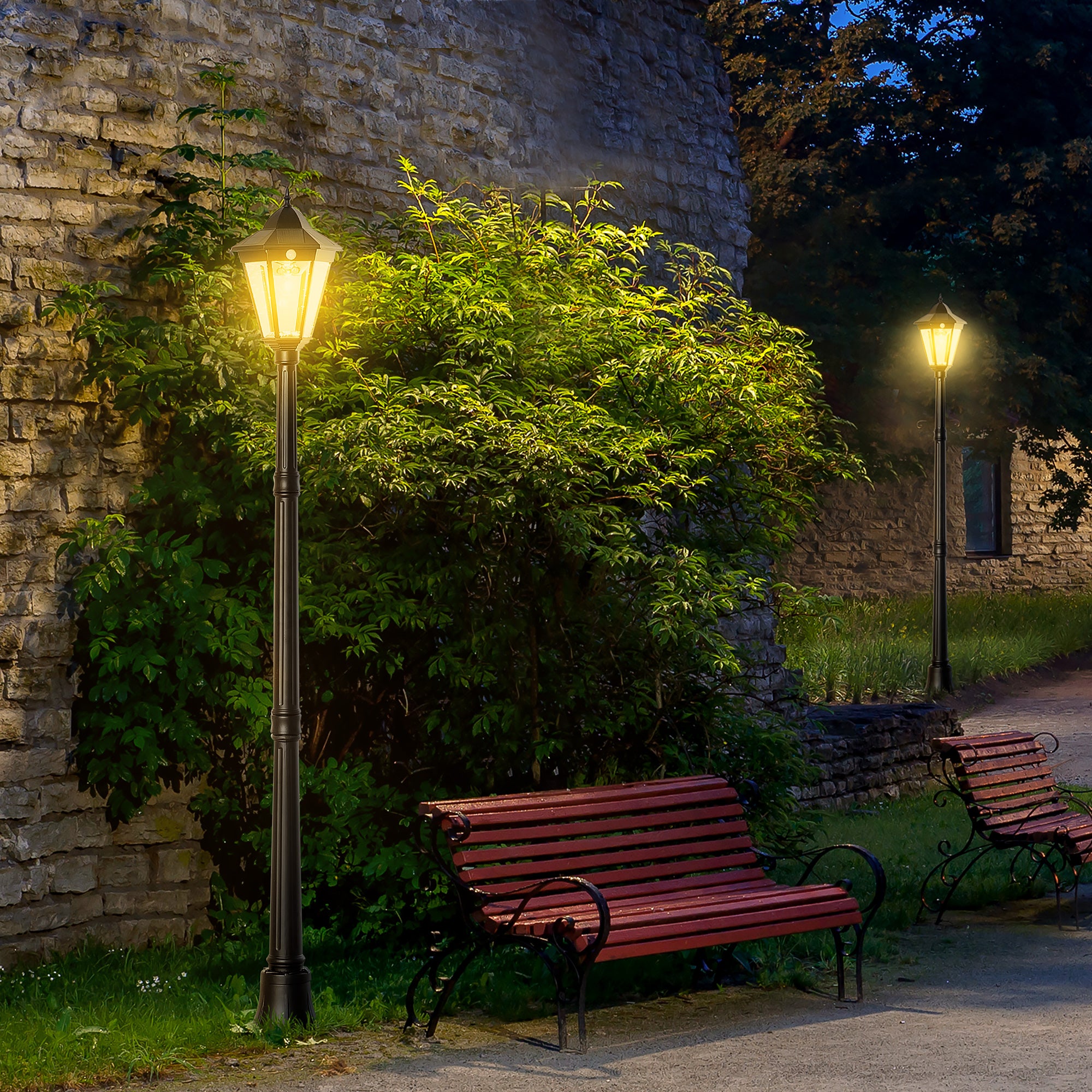 Outsunny 77" Solar Lamp Post Light, Aluminum Outdoor Street Lamp Garden Light, Motion Activated Sensor PIR, Adjustable Brightness for Lawn, Pathway, Driveway, Black