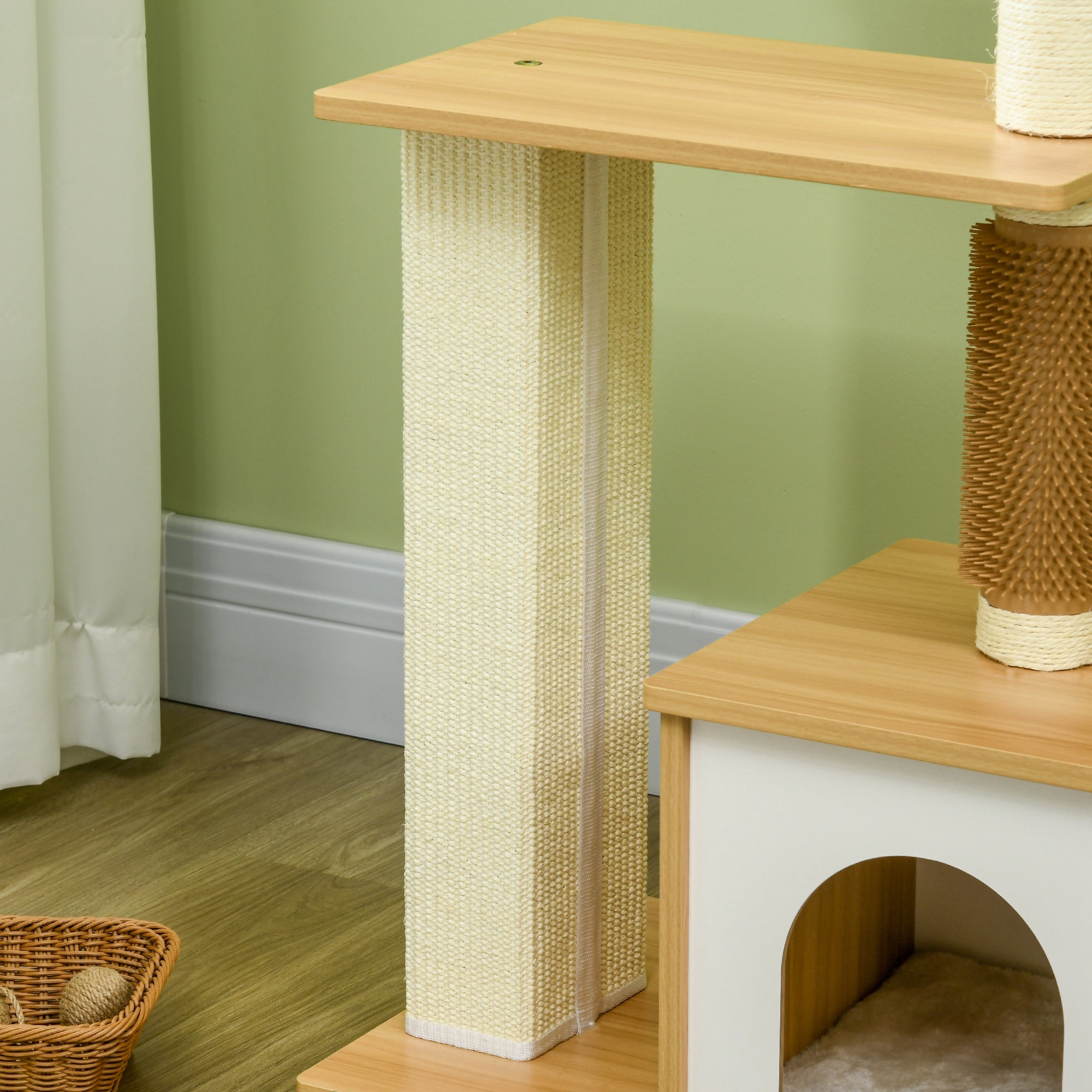 PawHut Cat tree with Scratching Posts, 114cm Cat Climbing Tower with Cat House, Cat Bed, Perches for Indoor Cats - Oak Tone