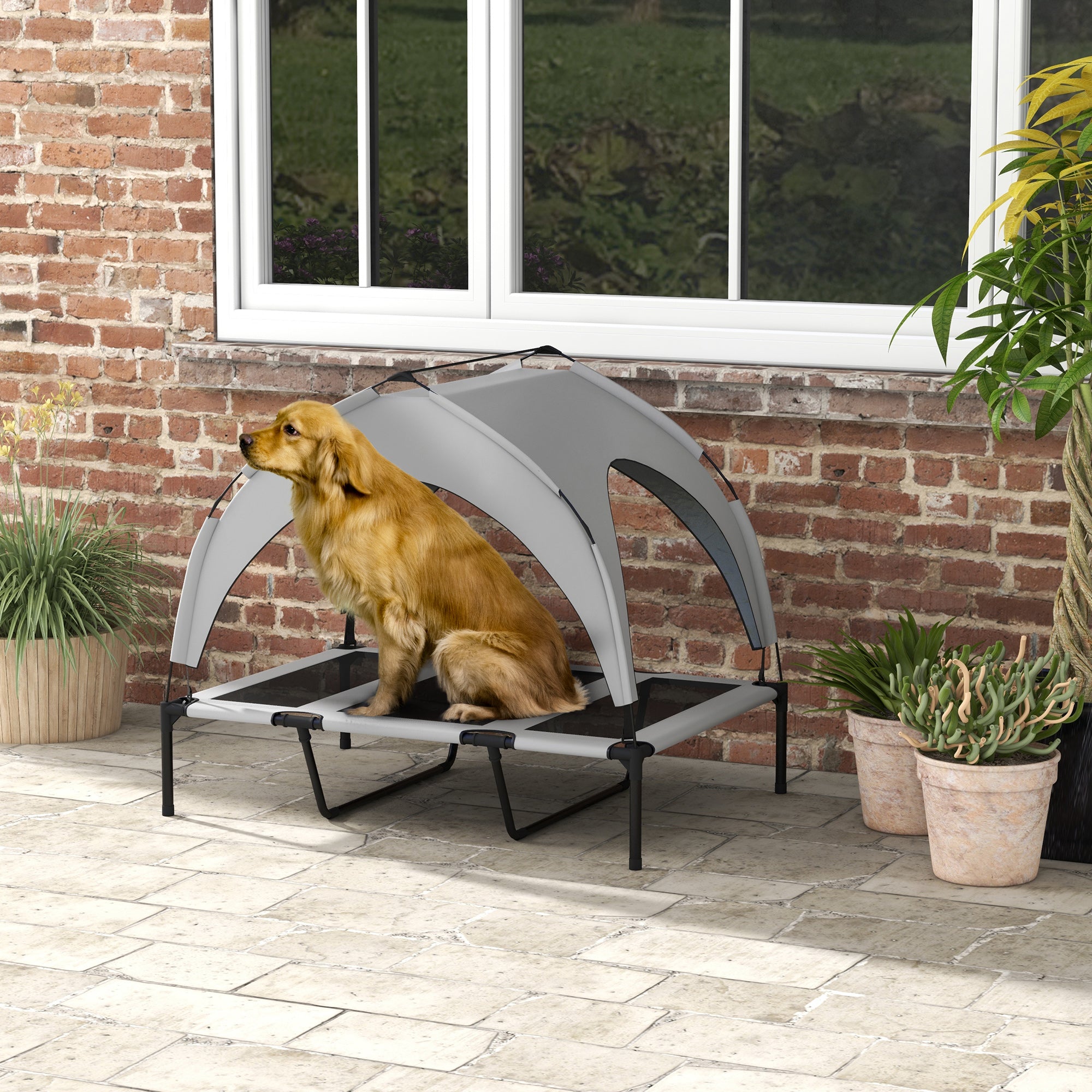 PawHut Cooling Raised Dog Bed, Elevated Pet Bed with Breathable Mesh, UV Protection Canopy, Foot Pads, for Indoor Outdoor, Large Dogs, 106 x 76 x 94cm - Light Grey
