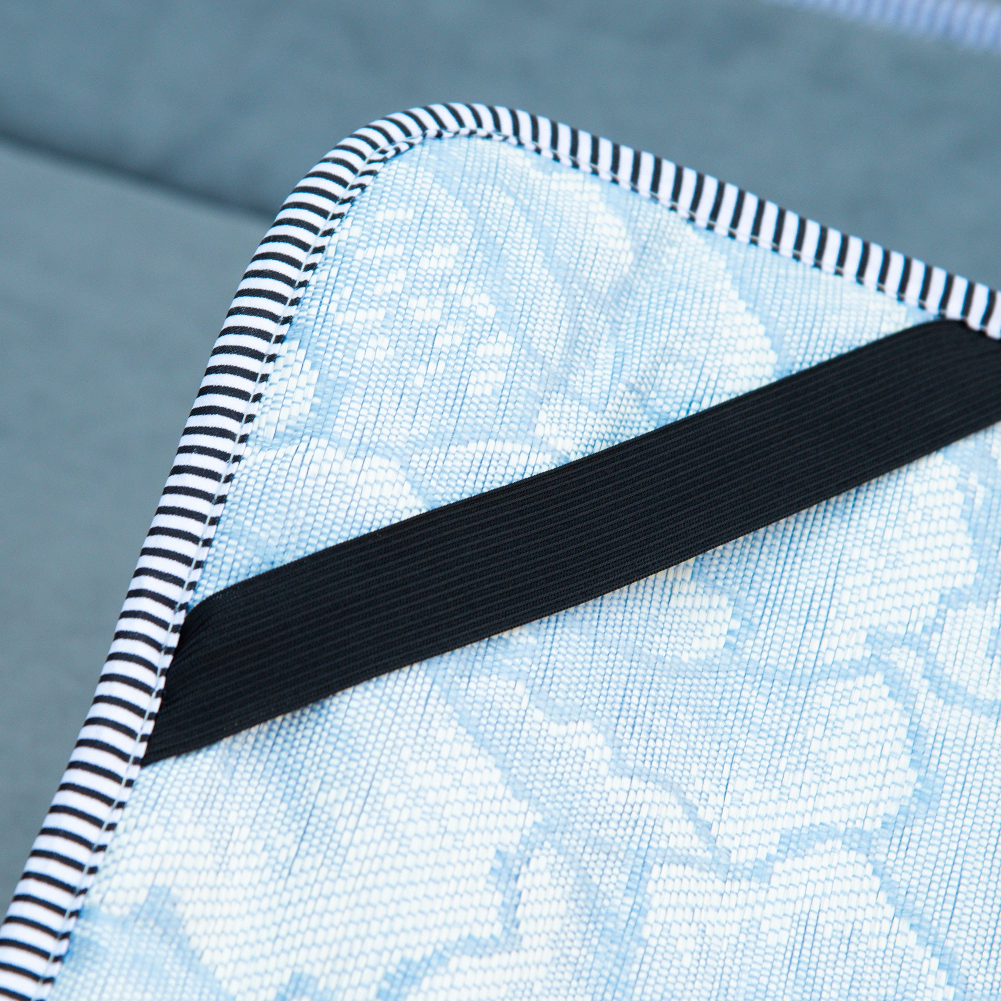 Outsunny Folding Camping Cot for Adults with Mattress & Pillow, Double Layer Oxford Heavy Duty Sleeping Cot with Carry Bag, Portable Travel Camp Cots for Indoor Outdoor, Light Grey