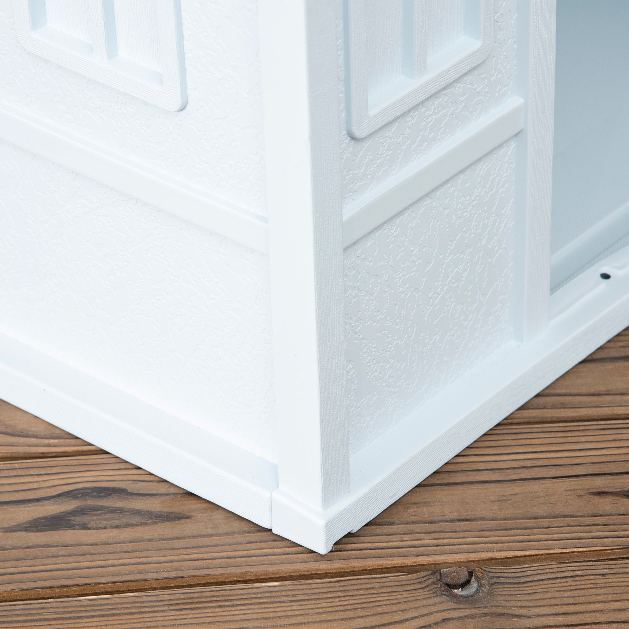 PawHut 26" Plastic Dog House Outdoor, Waterproof Dog Kennel with Air Vents, Pet Shelter for Small Medium Dogs, Blue